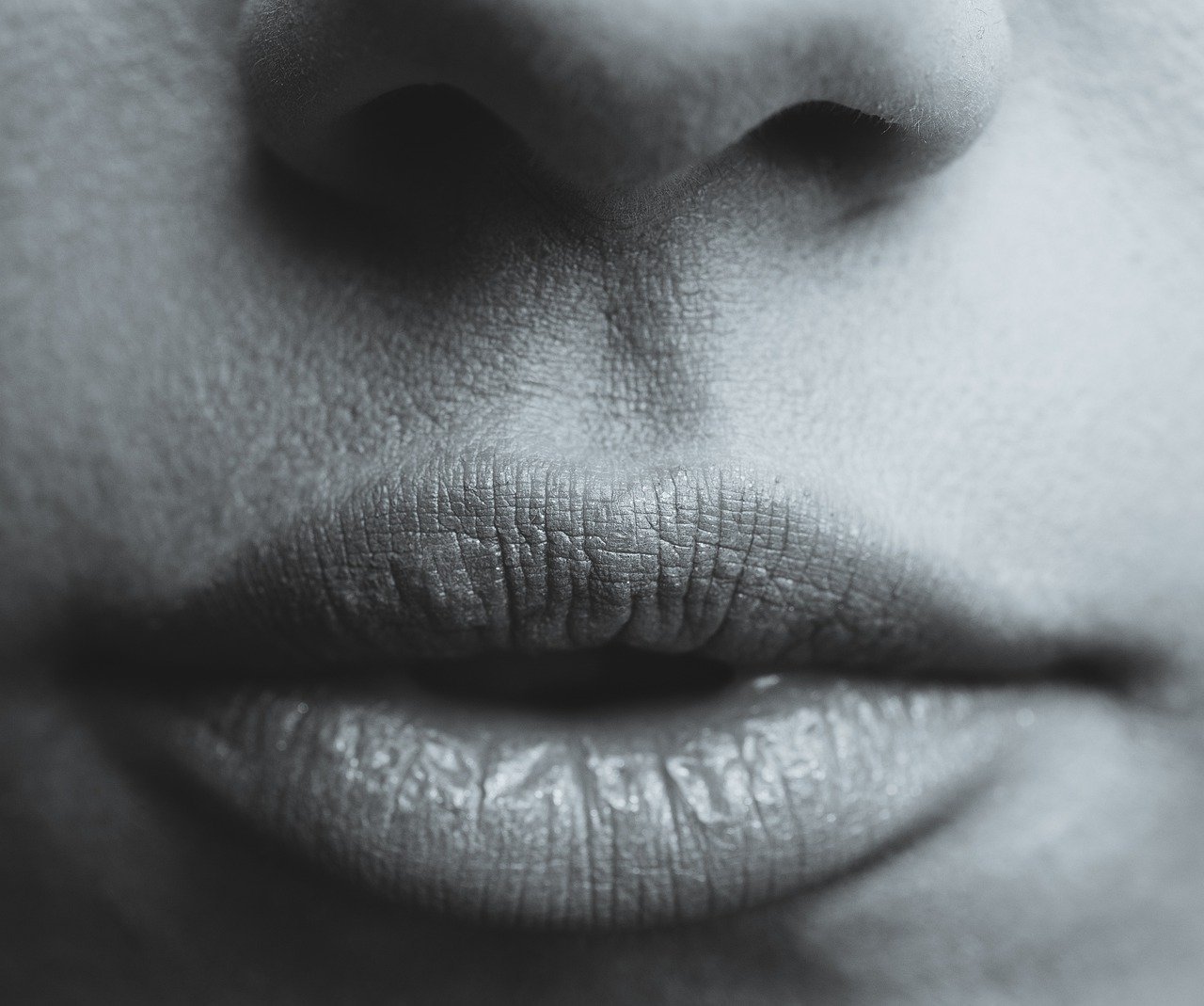 7 Reasons for Tiny Bumps on Lips — Trident Dental
